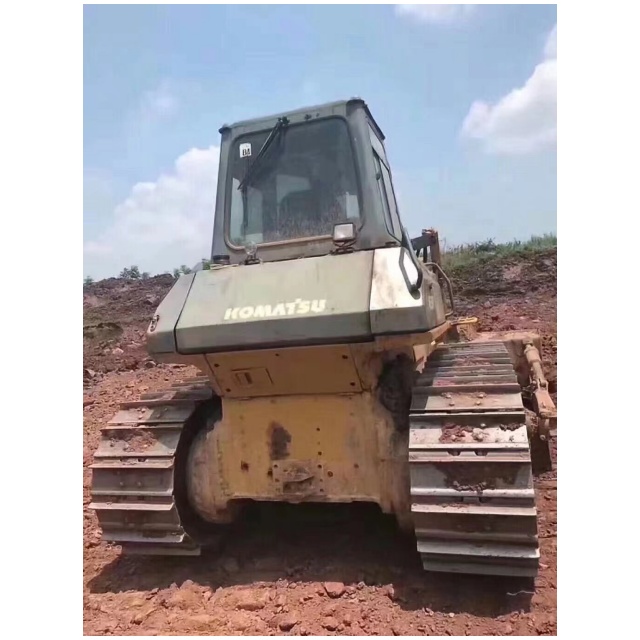 used KOMATSU Bulldozer D65PX trader Bulldozer KOMATSU D65PX d'occasion commerçant