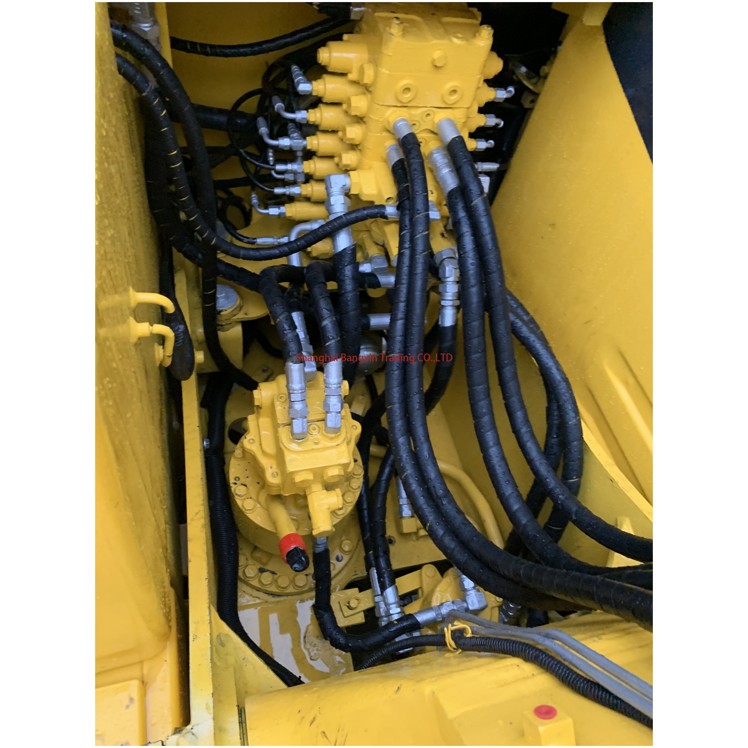 used excavator komatsu pc130 wholesaler grossiste pelle occasion komatsu pc130