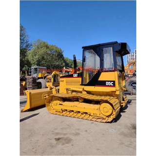 Bouteur de CAT D5C 9,4 tonnes d'origine Japon bon état utilisé vente de bouteur de chat