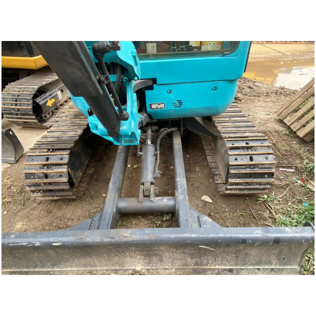 used kubota k135-3z excavator vendor vendeur de pelle Kubota K135-3z d'occasion