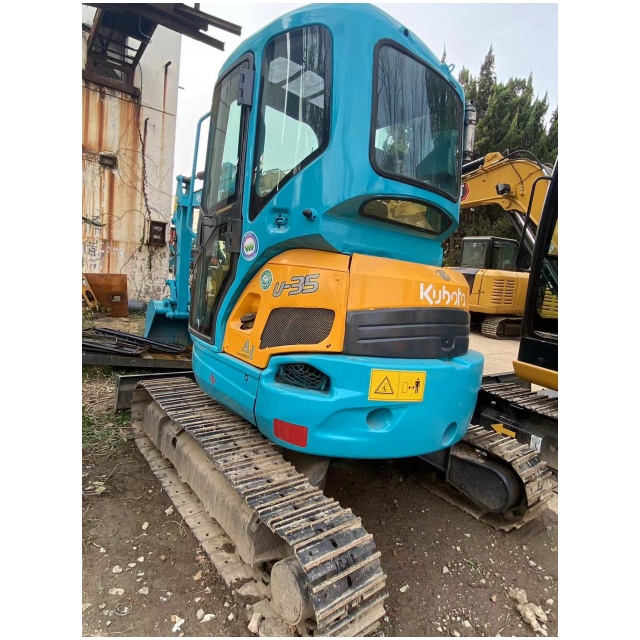 used kubota k135-3z excavator vendor vendeur de pelle Kubota K135-3z d'occasion