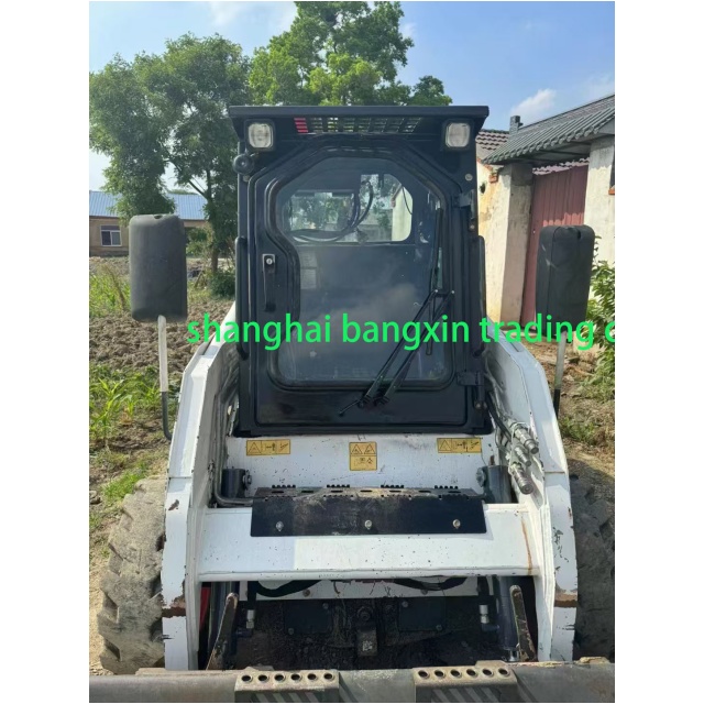 used skid steer S16 trader chargeuse compacte d'occasion S16 trader