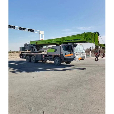 ZOOMLION 251V grue 25 tonnes bonne qualité marque célèbre chinoise utilisé camion-grue à vendre