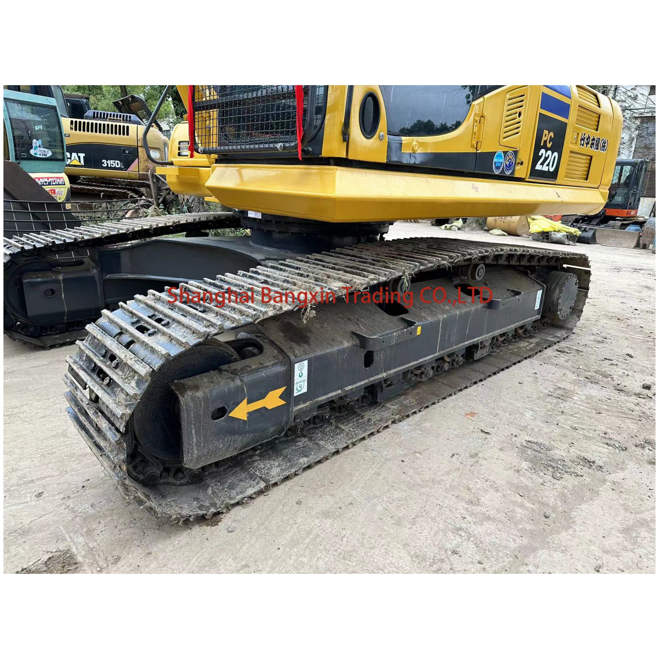 used excavator komatsu pc220-8 wholesaler grossiste pelle occasion komatsu pc220-8