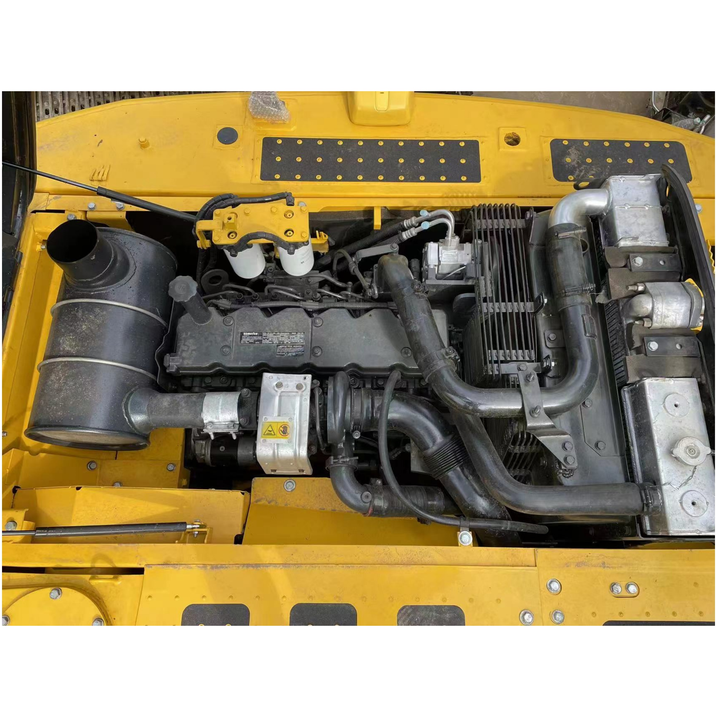 Used excavator komatsu pc210-8 supplier Fournisseur de pelle komatsu pc210-8 d'occasion